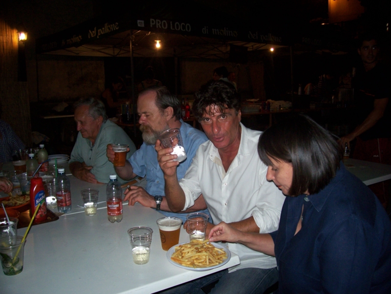  Image name: Estate153.jpg 
 width: 801 pixel 
 height: 602 pixel 
 Size: 321191 bytes 
 Click to enlarge 